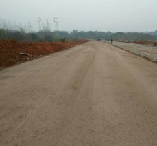 九江市八里湖新區采菊路水穩層攤鋪工程